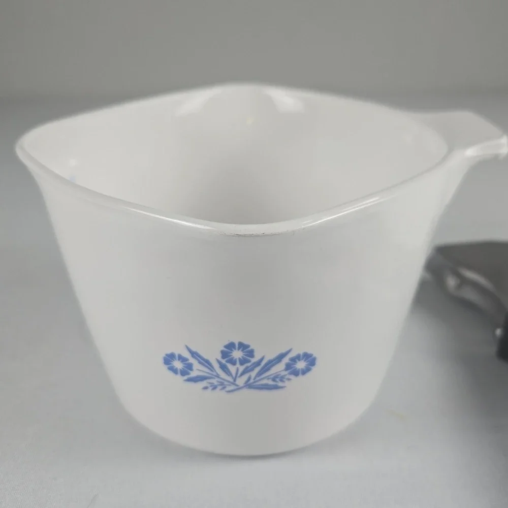 Vintage Corning Ware Blue Cornflower Saucemaker w/ Detachable Handle 4 Cup Pot